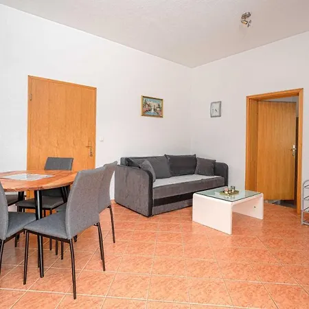 Apartment Miskovic