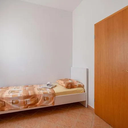Miskovic Apartment *